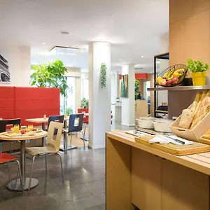Ibis Gare De Lyon Reuilly Париж